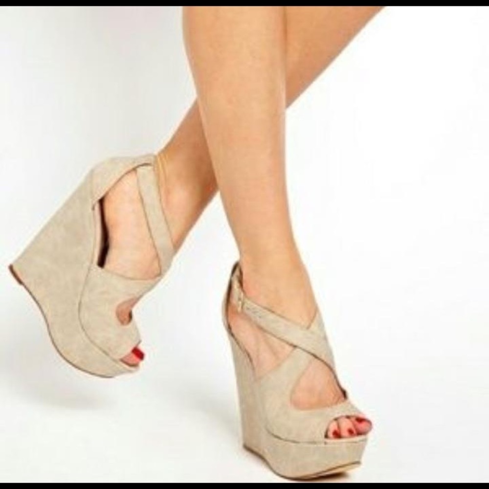 Steve Madden wedges
